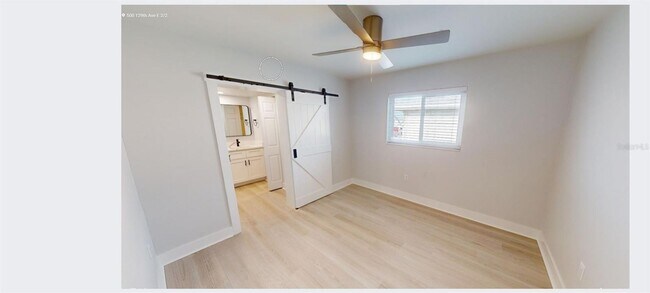 Building Photo - 500 Madeira Rentals / Unit 1