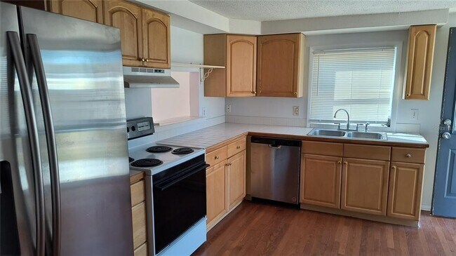 Building Photo - 817 Ohio Ave