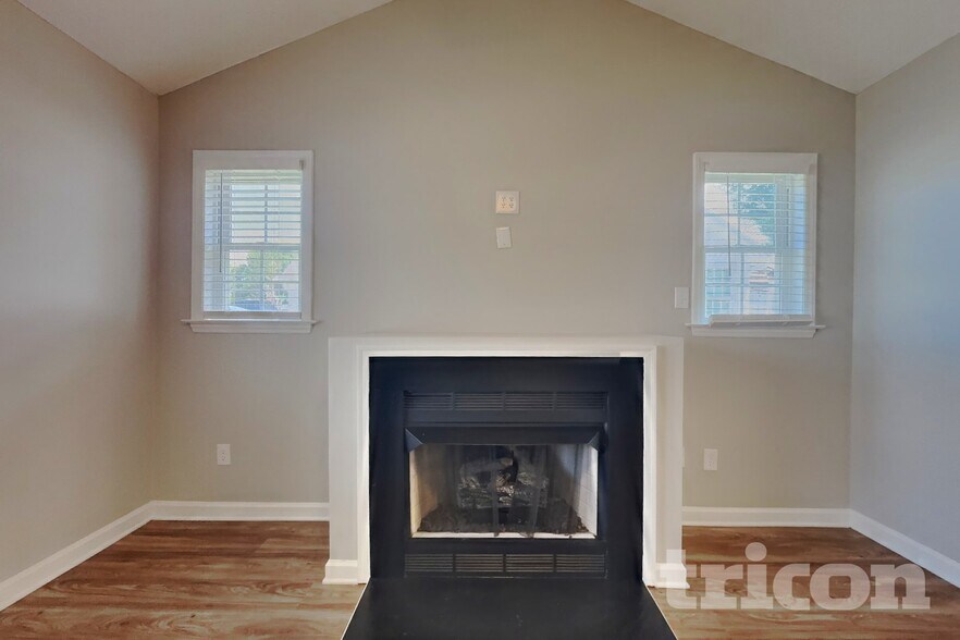 Building Photo - 2112 Saponi Village Ct