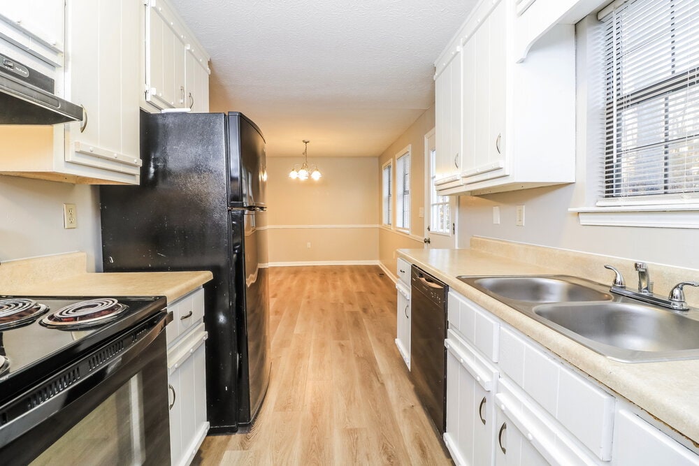 Building Photo - 4107 Rocky Face Dr