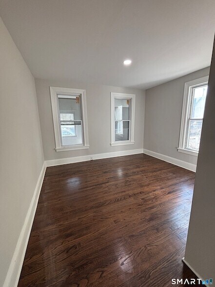 Building Photo - 509 Ogden St