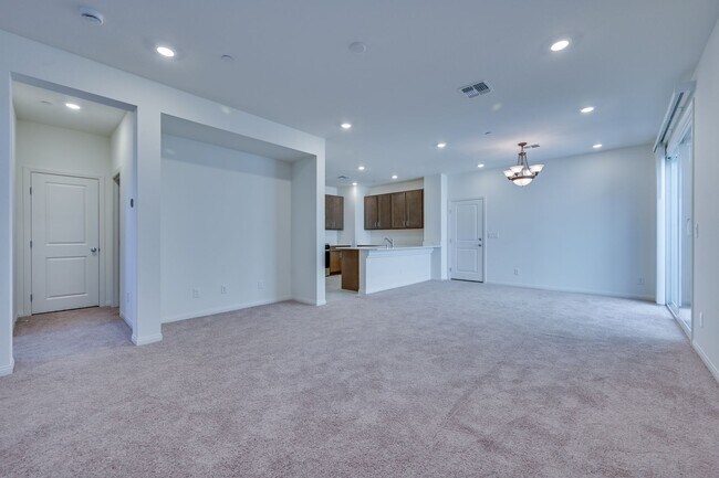 Building Photo - New House!!! Inspirada!!! Across from future Community Pool/Park!!! Tankless water heater!!