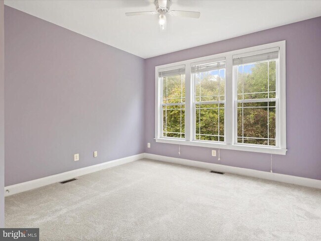 Building Photo - 8500 Indian Paintbrush Way