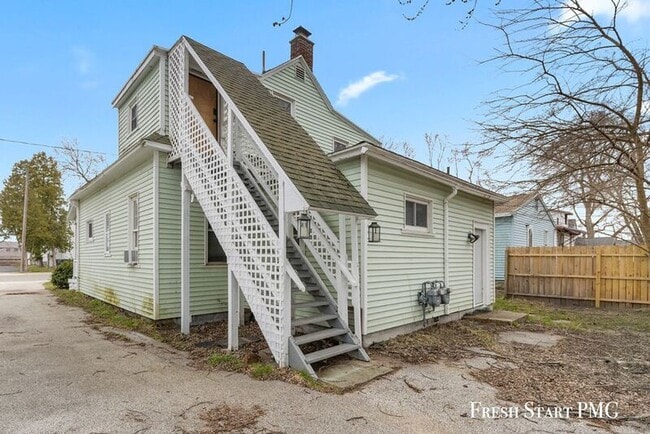 Building Photo - 1857 Crowley St