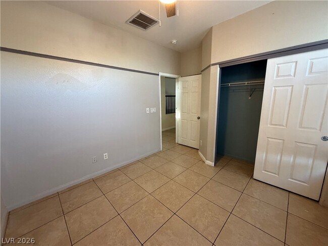 Building Photo - 9196 Grand Sunburst Ct