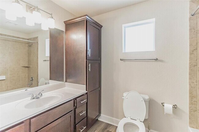 Building Photo - 4339 Cetti St