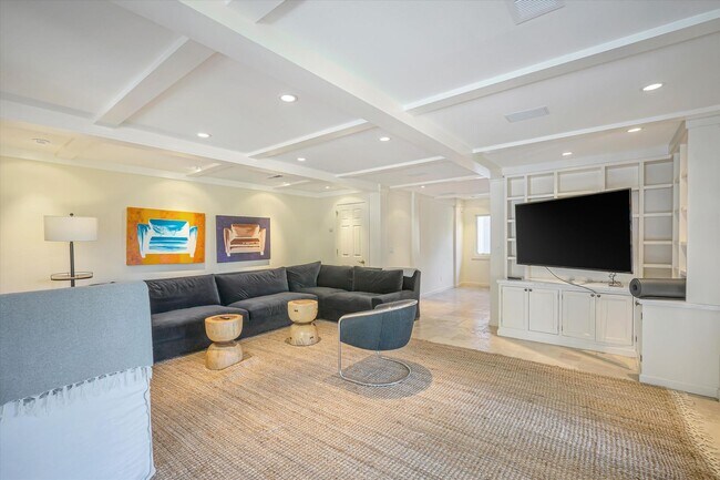 Building Photo - Welcome to Your Luxurious Napa Valley Retr...