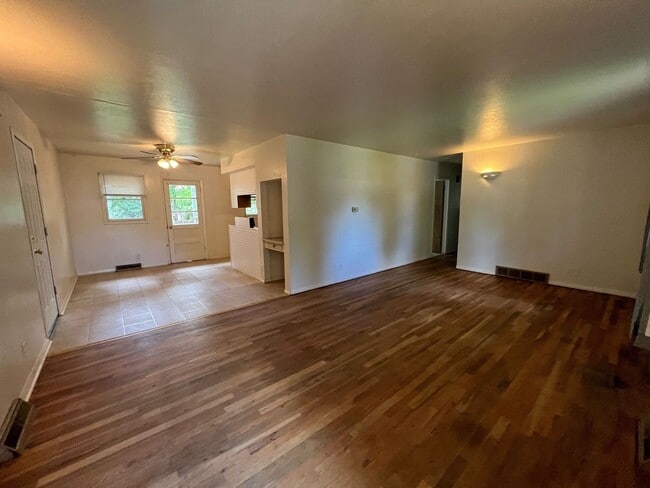 Building Photo - Great Home in Central Fort Collins