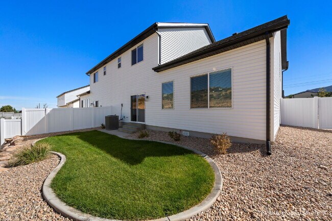 Building Photo - Females Only - Private Room in a brand new...