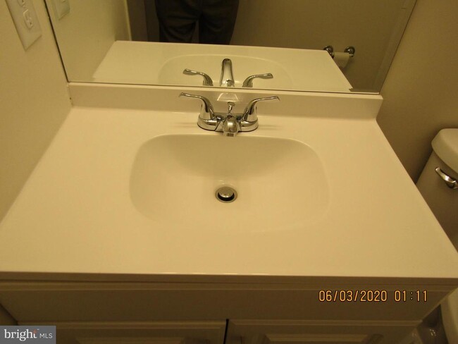 Building Photo - 4158 Hamlin Ct
