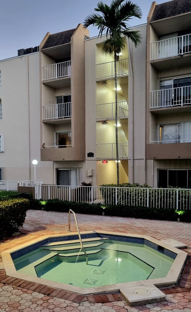 Building Photo - 7727 SW 86th St