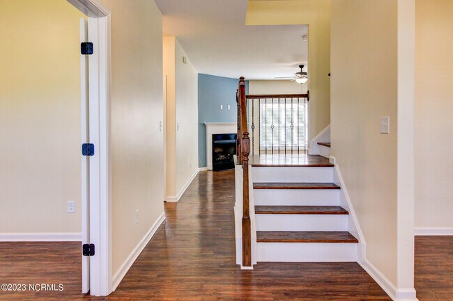 Building Photo - 262 Independence Blvd