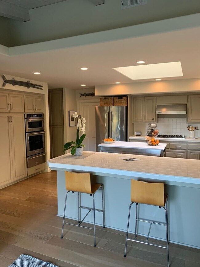 Building Photo - Beautiful Home in Gated Community