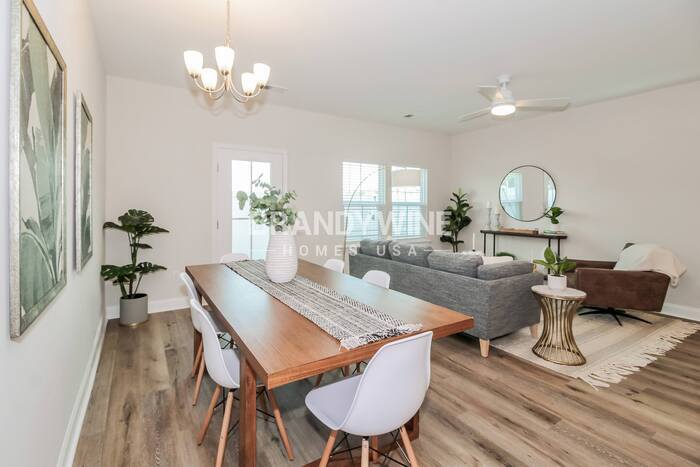 Building Photo - 1068 Wildflower Dr