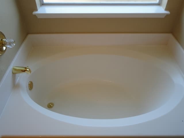 Building Photo - 432 Round Rock Rd