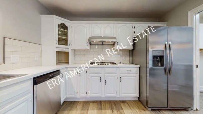 Building Photo - 18 Meigs Dr