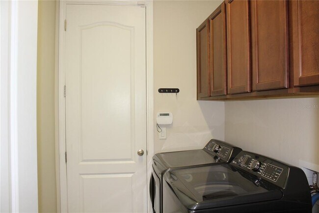 Building Photo - 131 Villa Preserve Ave