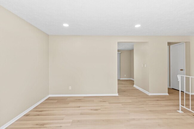 Building Photo - 5732 S 137th St