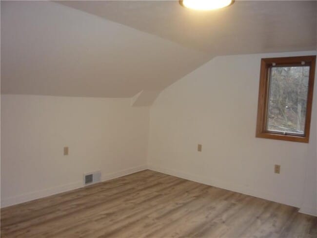 Building Photo - 4465 Mt Troy Rd Ext