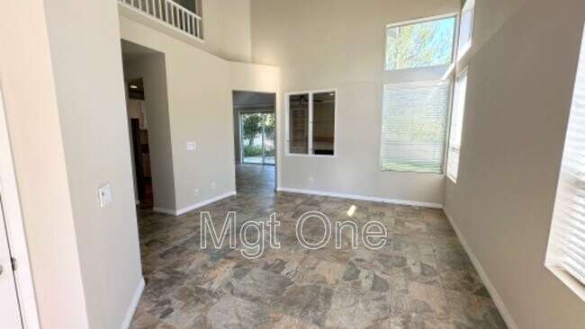 Building Photo - 4988 Copper Rd