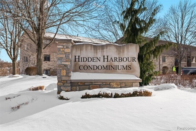 Building Photo - 8709 Candlewood Trail