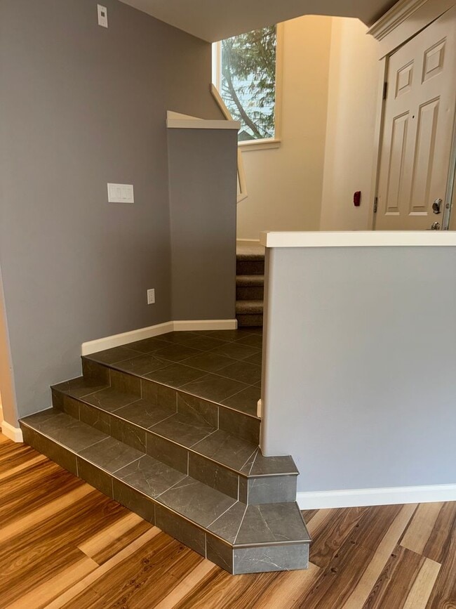 Building Photo - 4126 248th Ct SE