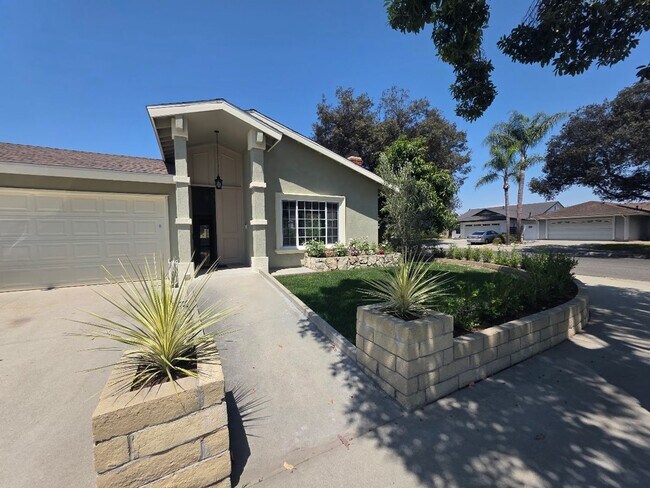 Building Photo - 12947 Arabella Pl