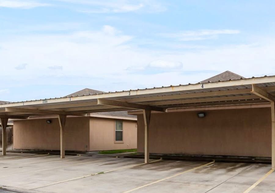 Building Photo - 2208 Taxco Ct