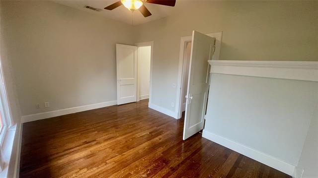 Building Photo - 5347 Lewis St