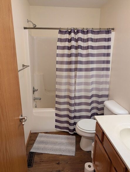 Building Photo - 1001 Wartburg Dr