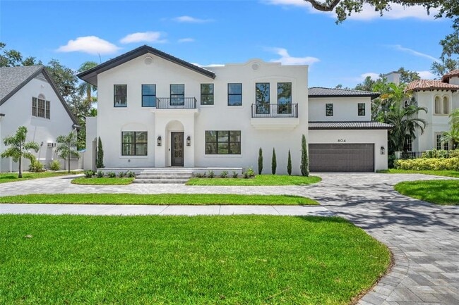 Building Photo - 804 Idlewood Dr
