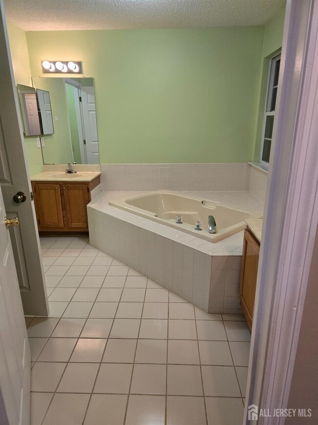 Building Photo - 201 Prestwick Way