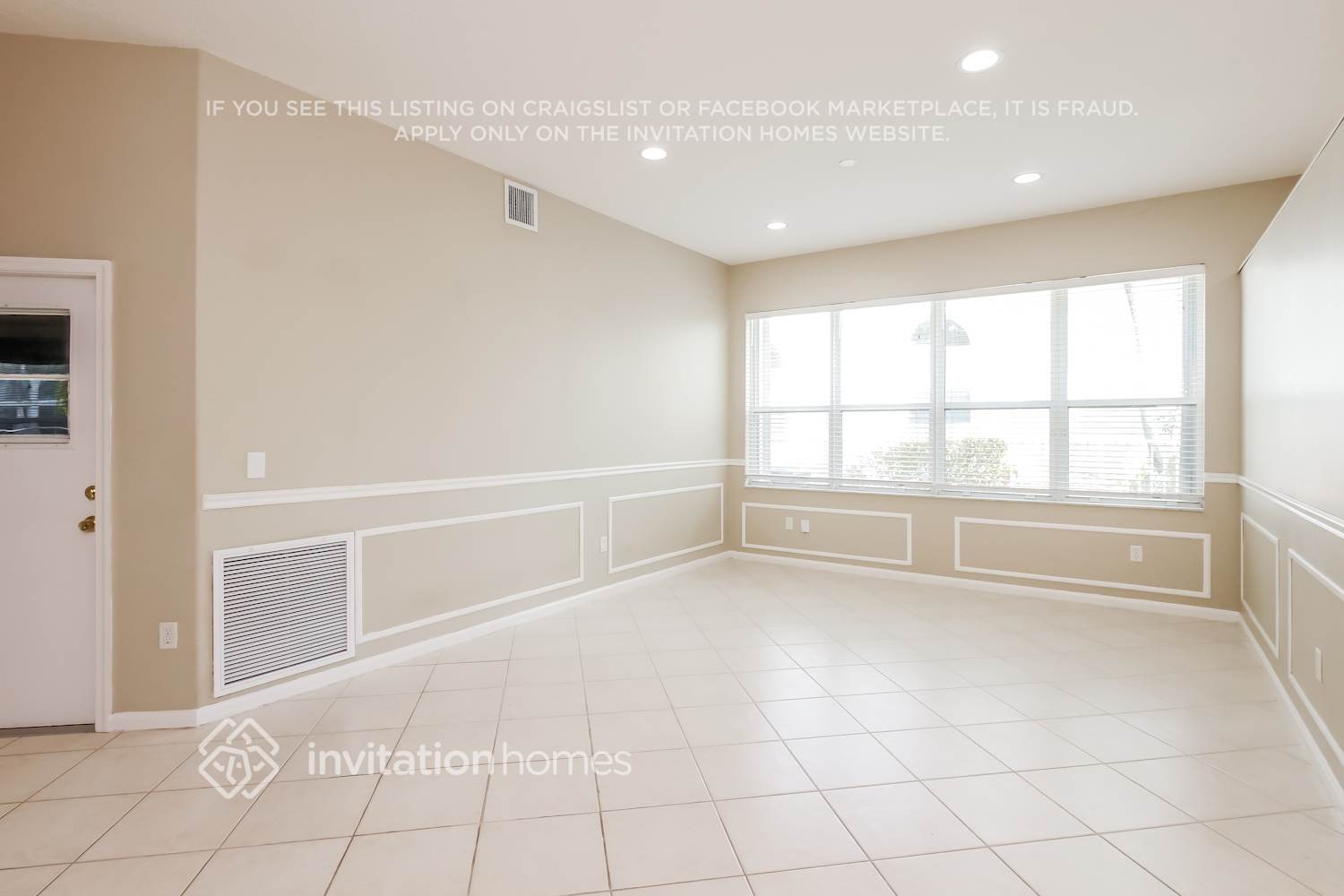 Building Photo - 5213 SW 158th Ave