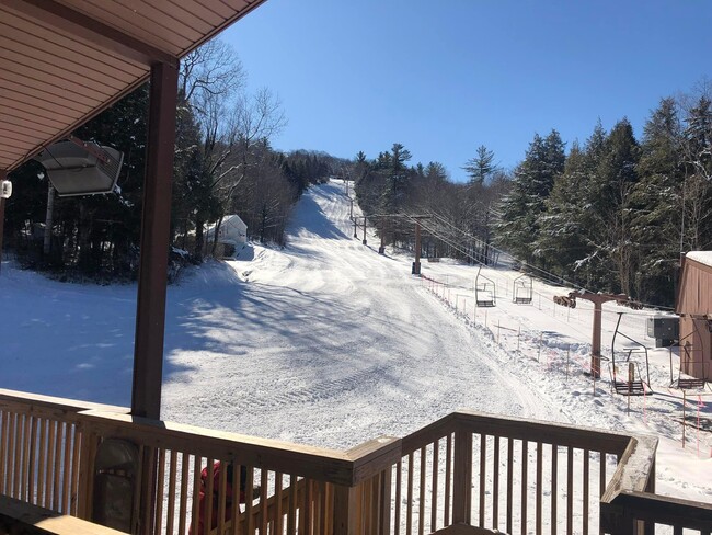 Building Photo - 28 Condo Rd