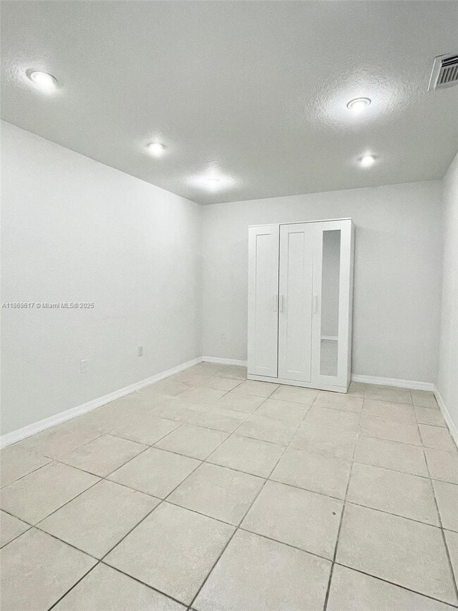 Building Photo - 5795 NW 109th Ave