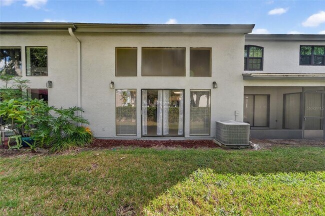 Building Photo - 4209 Brentwood Park Cir