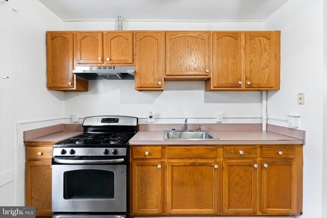 Building Photo - 6915 Harford Rd