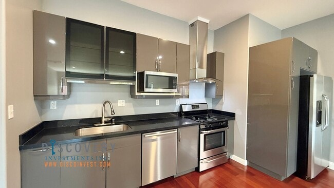 Building Photo - Modern One Bedroom Condo in Prescott