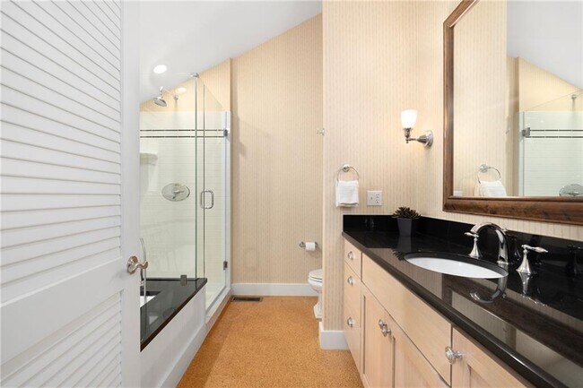 Building Photo - 46 Carnegie Heights Dr