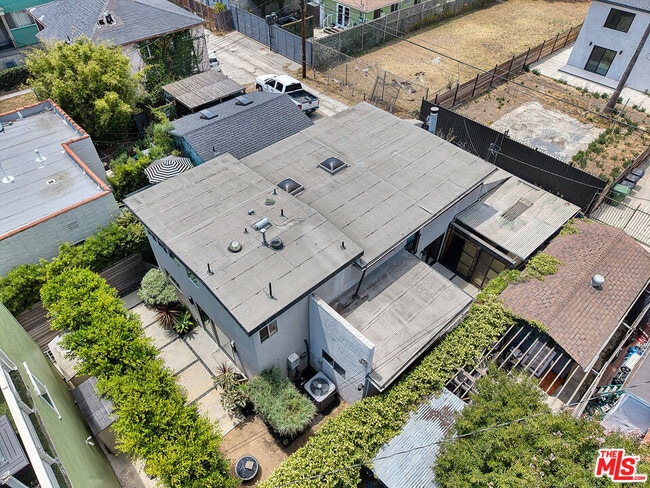 Building Photo - 519 1/2 San Juan Ave