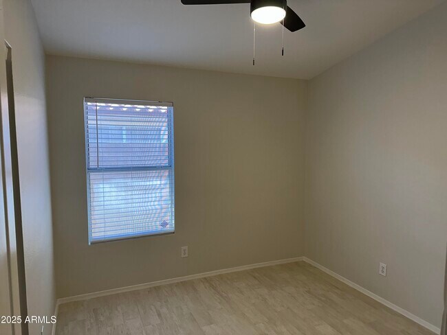 Building Photo - 7929 W Wescott Dr