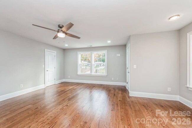 Building Photo - 6513 Rockwell Blvd