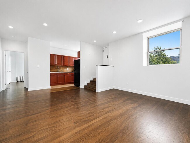 Floorplan - 600 West 196th Street