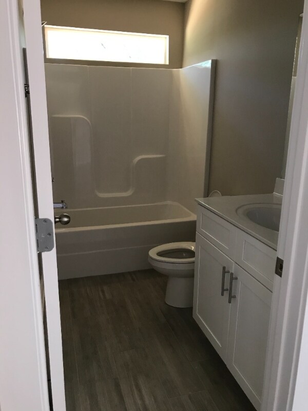 Building Photo - 1914 Double Log Cabin Rd