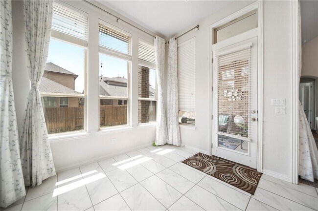 Building Photo - 253 Fannin Battleground Ln