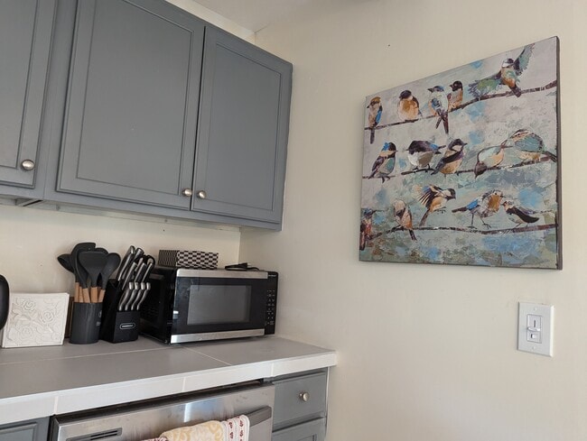 Building Photo - Farm House A