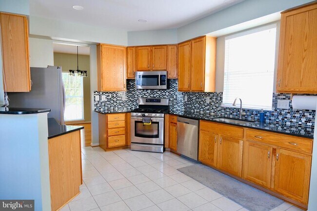 Building Photo - 19504 Bowman Ridge Dr