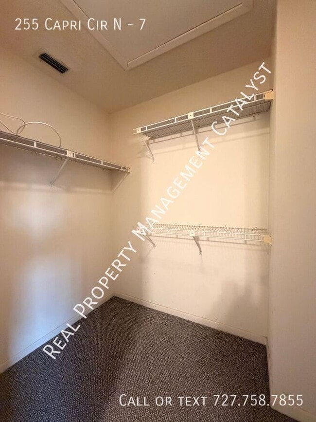 Building Photo - 255 Capri Cir N