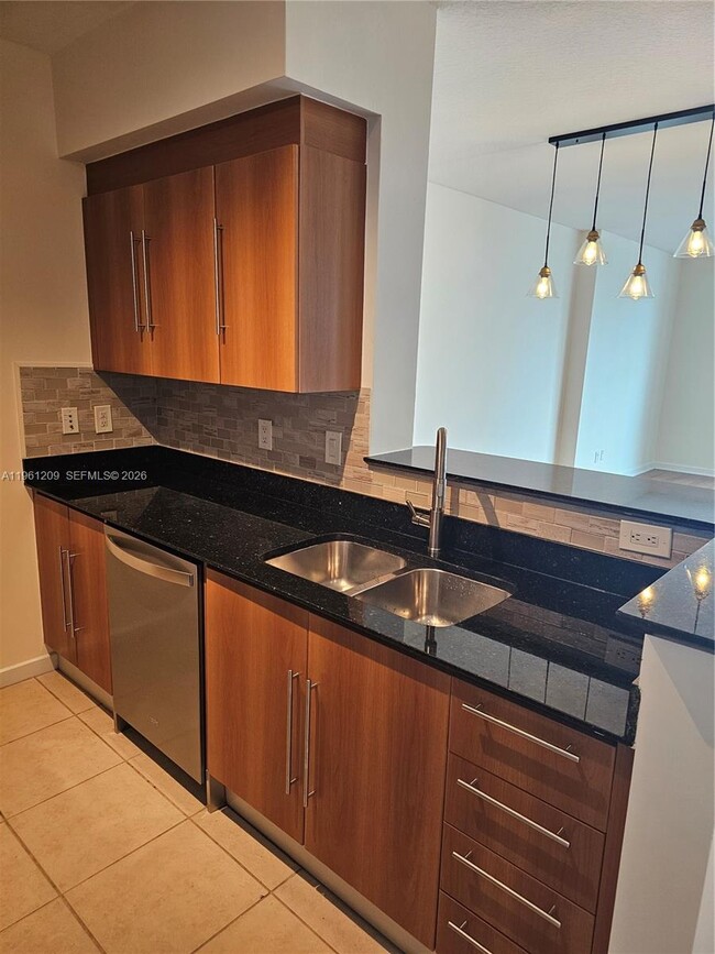 Building Photo - 325 S Biscayne Blvd