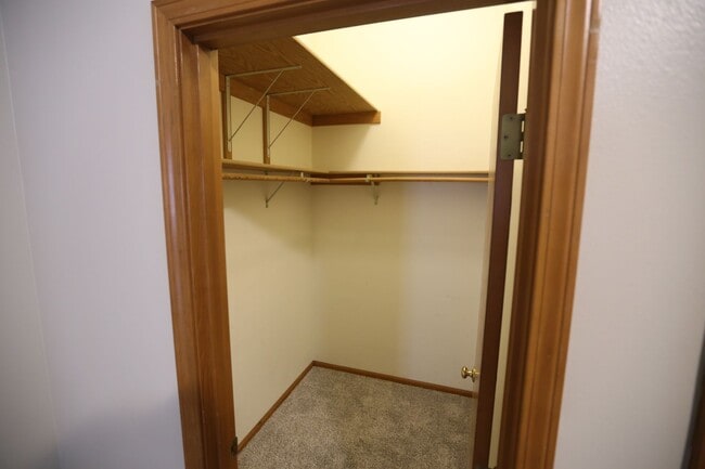 Building Photo - Port Orchard 3 Bedroom Available now!